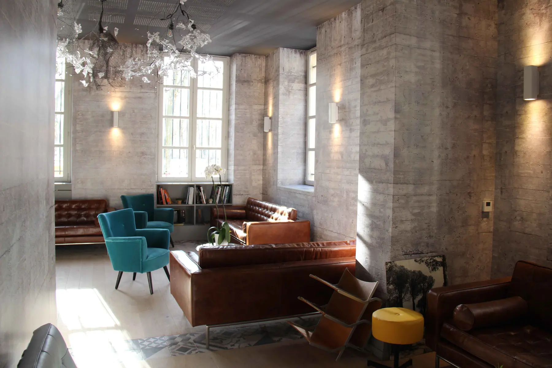 Meetropolitan 355 — Aménagement d’un espace de co-working dans un immeuble XVIIIème à Bordeaux.